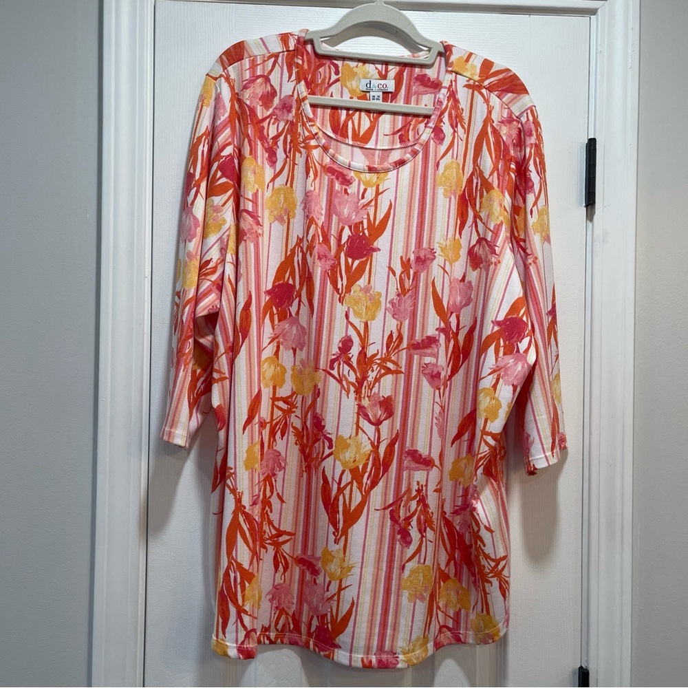 Denim & Co Pink and White Graphic 3/4 Sleeve Blouse. NWOT 3X